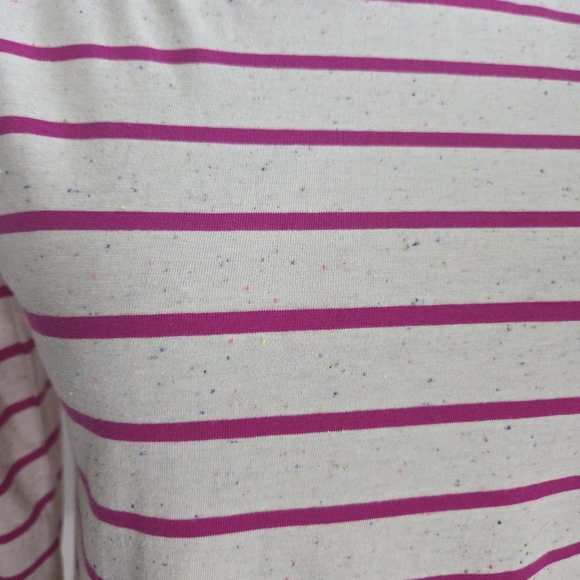 Lands' End Pink and White Striped 3/4 Sleeve Top With Ruffle In Back Size Small - Picture 3 of 5